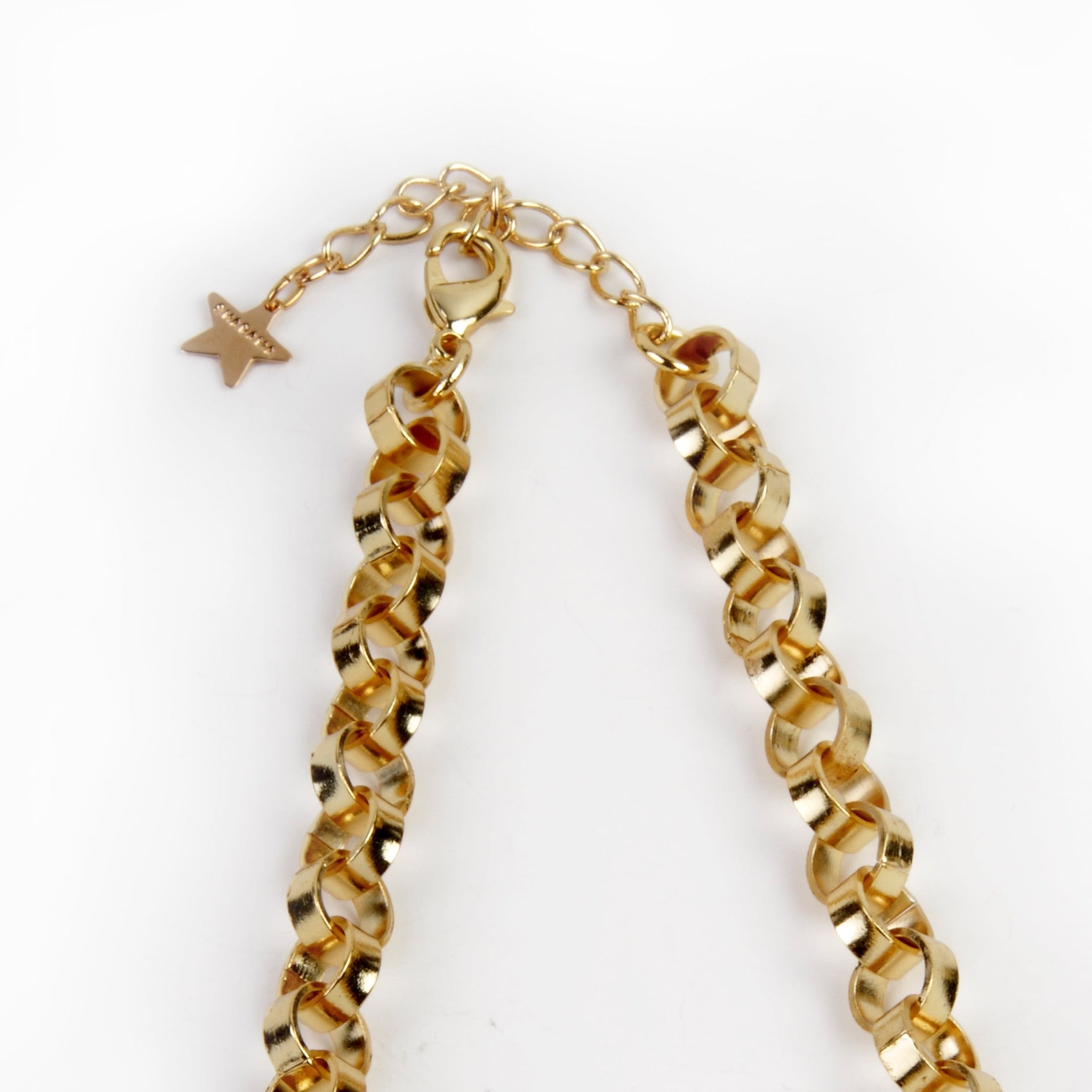 Collar Perth Top perla natural con cadena bañada en flash dorado