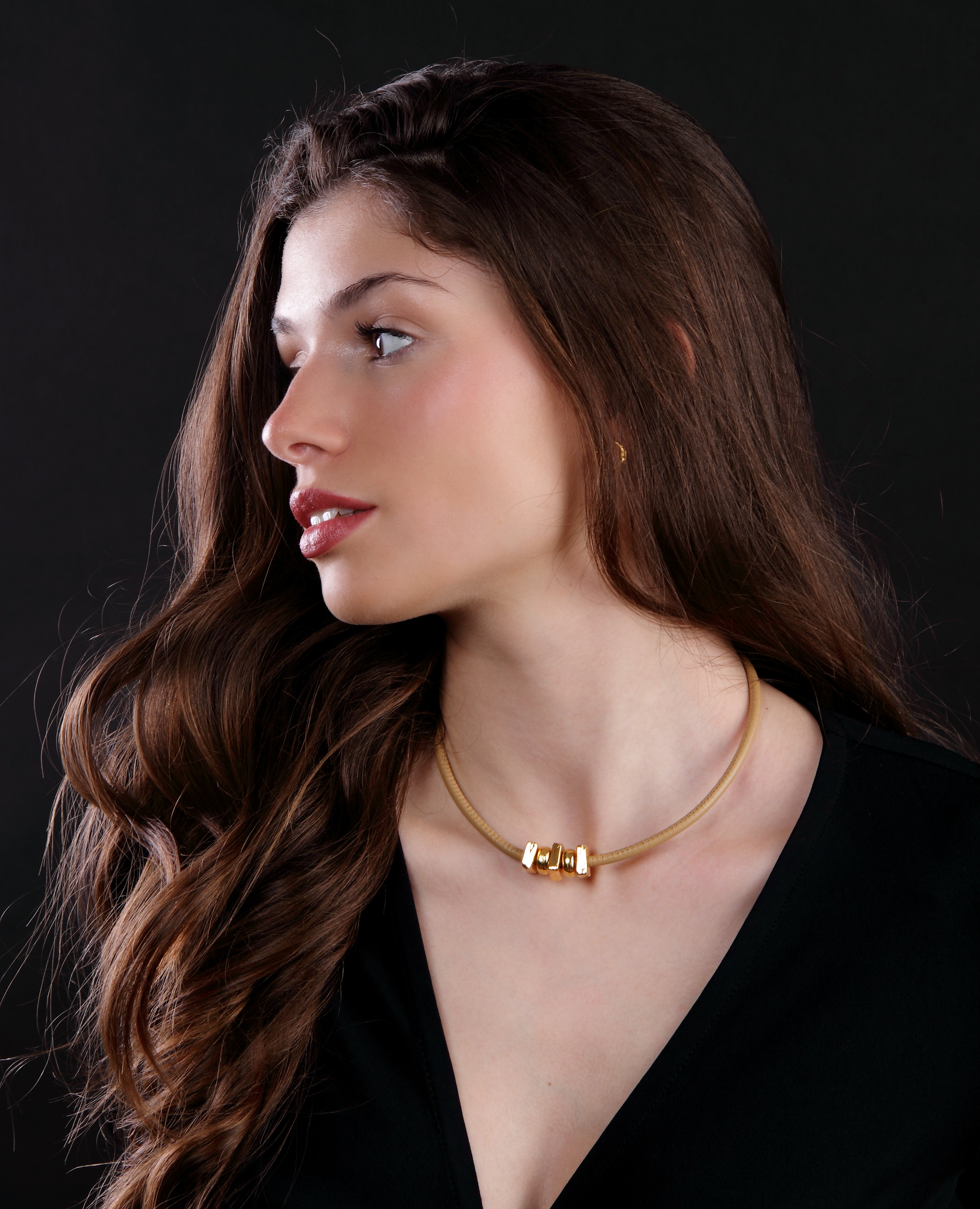 Collar cuero Small Details Luxe