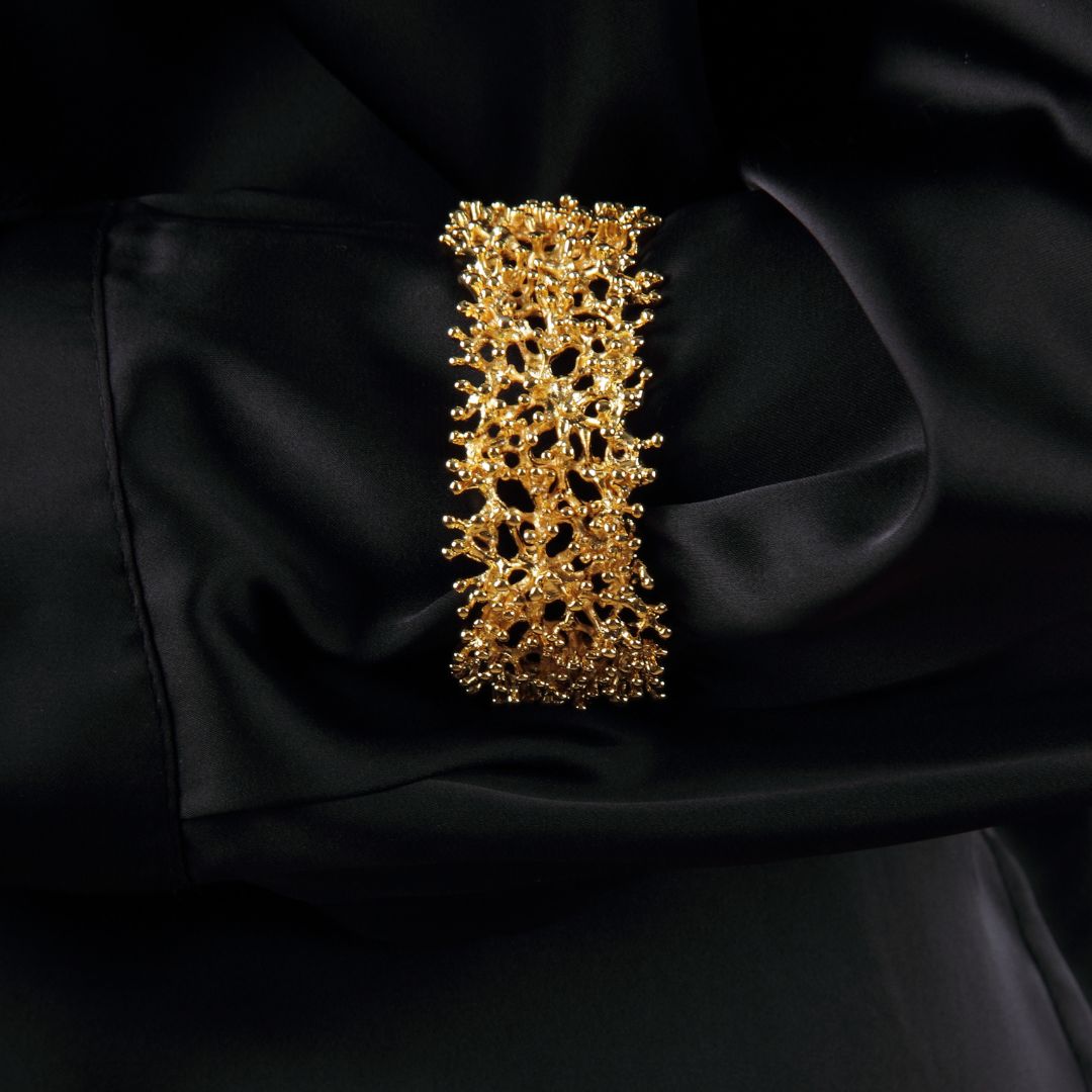 Brazalete Sublime coral bañado en oro adaptable