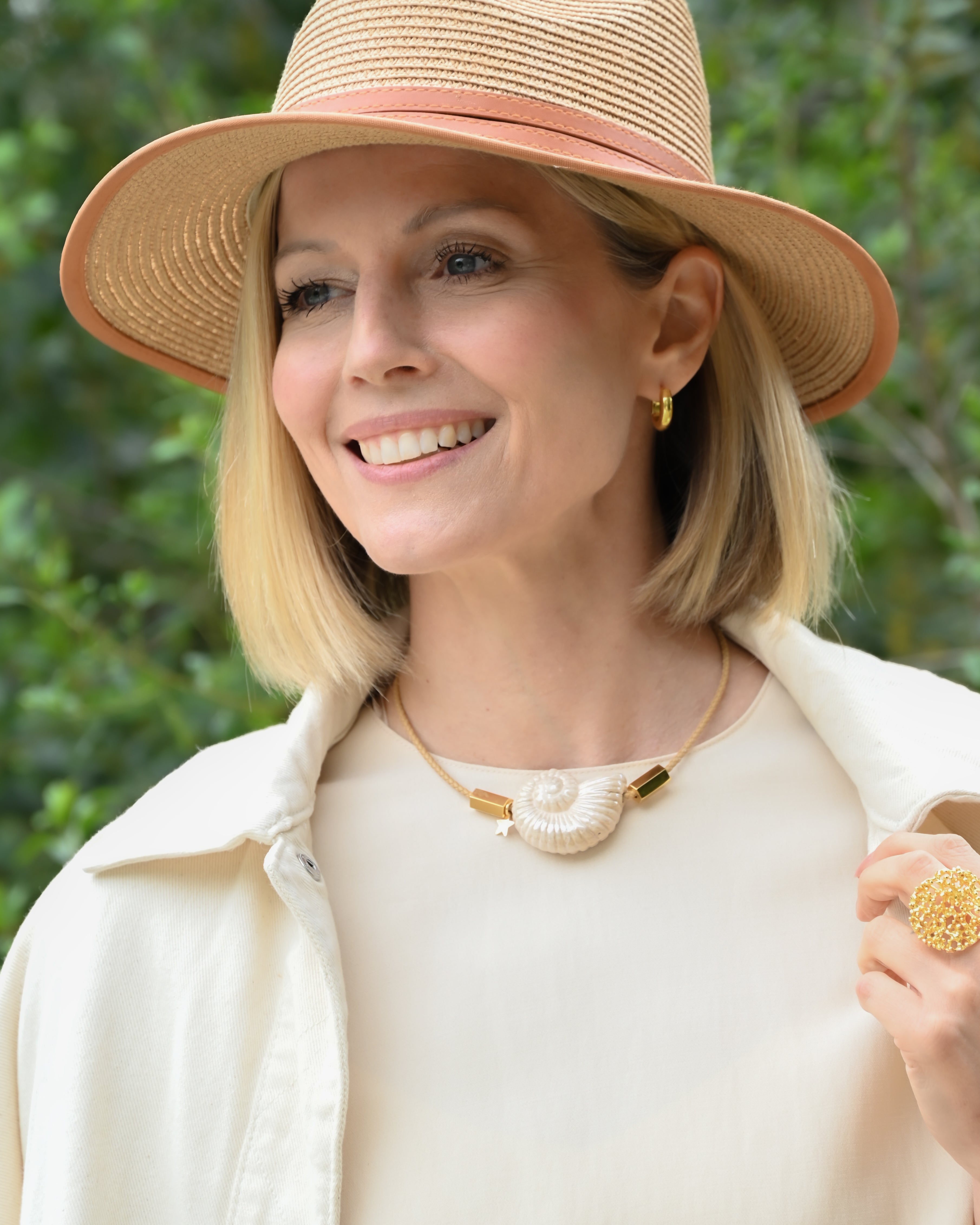 COLLAR CUERO TRENZADO CARACOLA CERAMICA MAXI