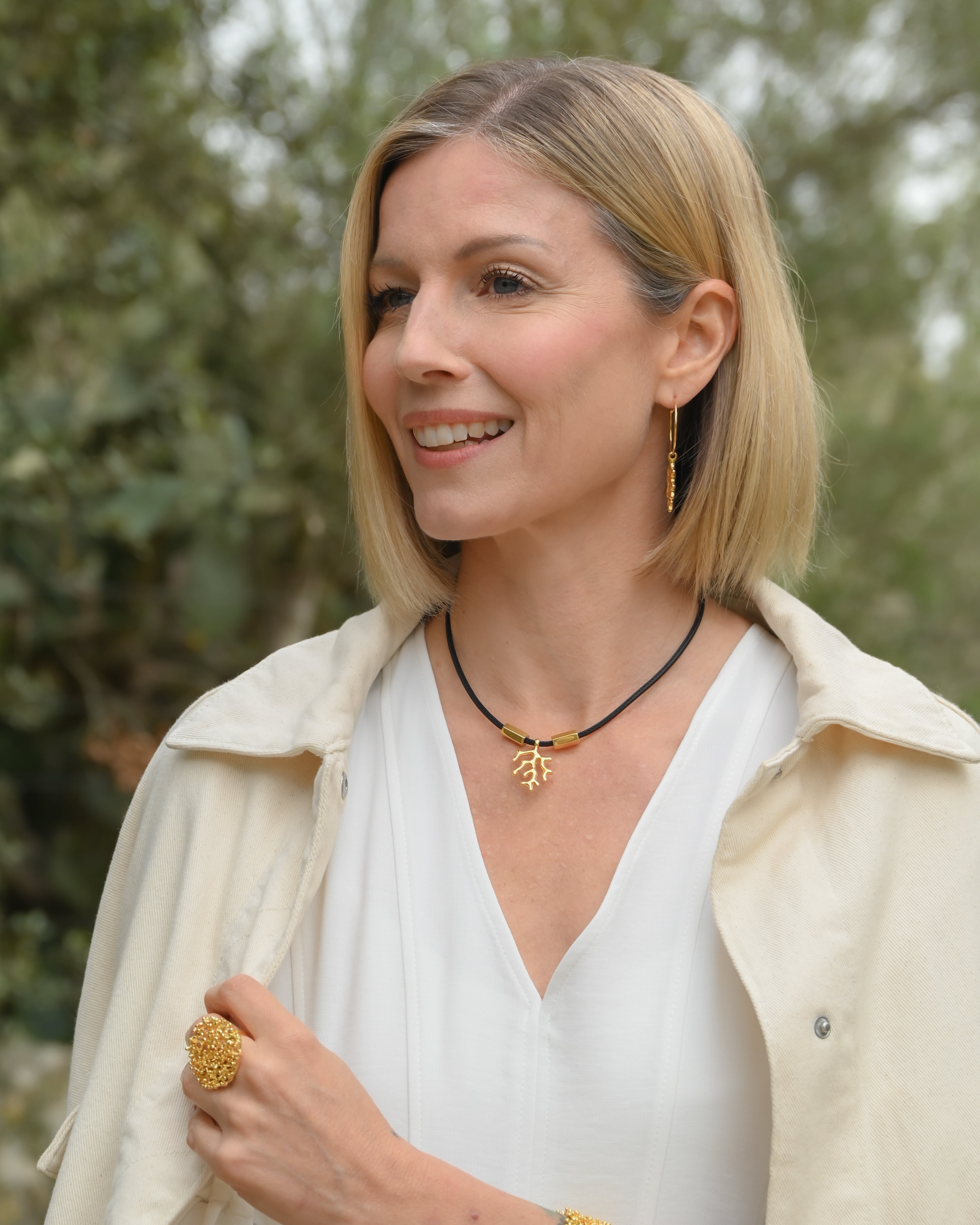 COLLAR CUERO CORAL - Vista principal - Shabama joyeria artesanal Mallorca