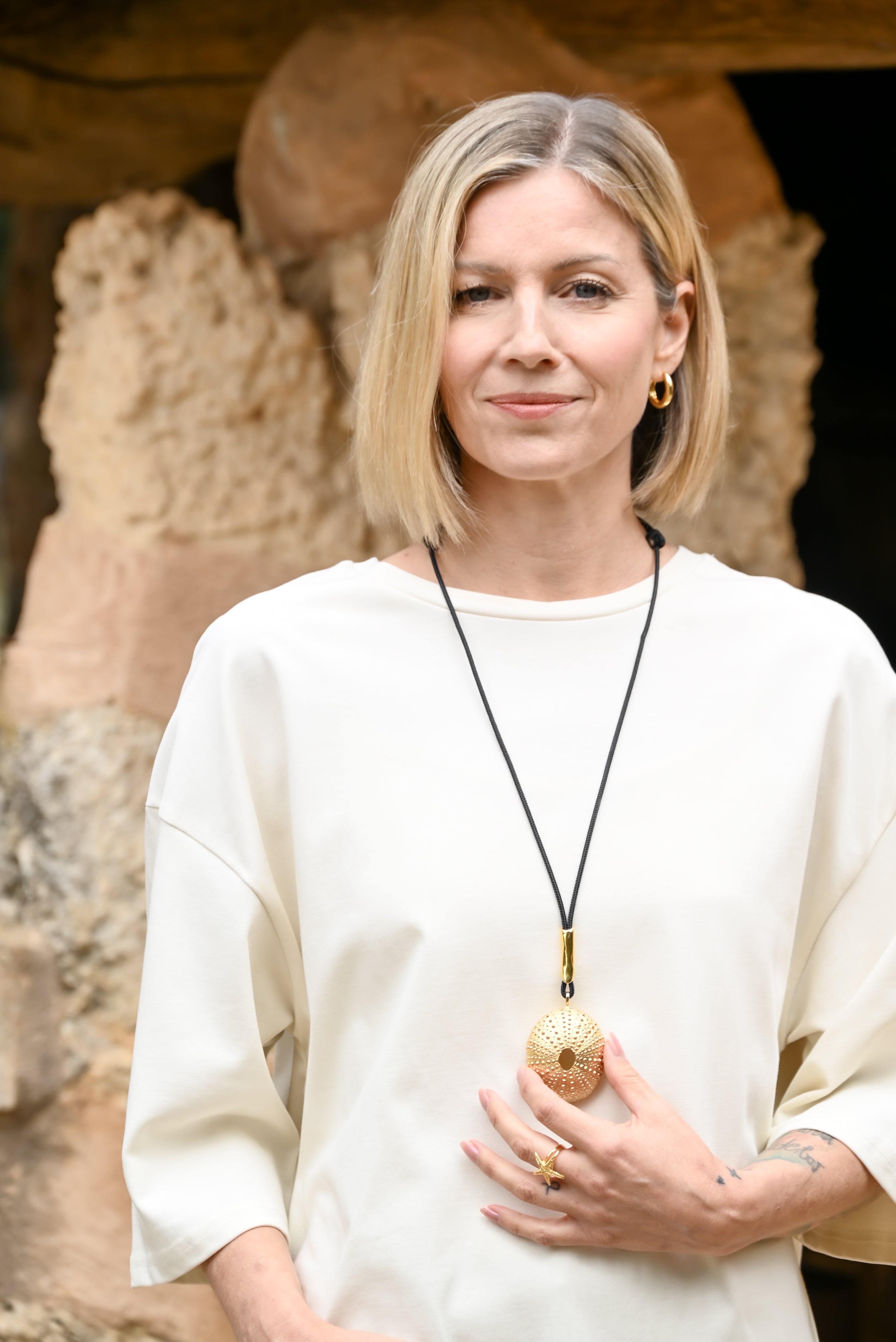 COLLAR NYLON ERIZO LUXE GOLDY - Vista principal - Shabama joyeria artesanal Mallorca