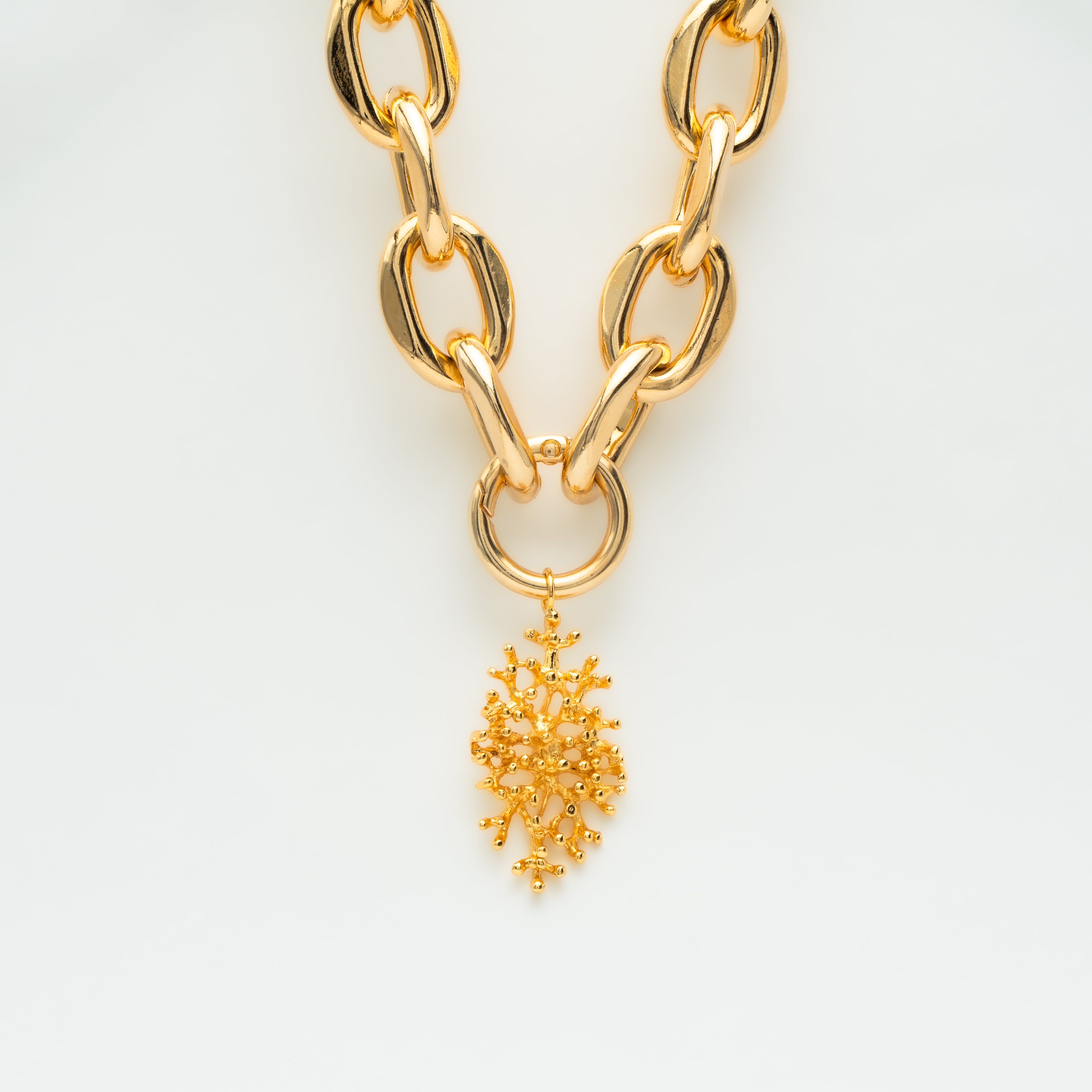 Collar cadena eslabones coral Maxi Deyá