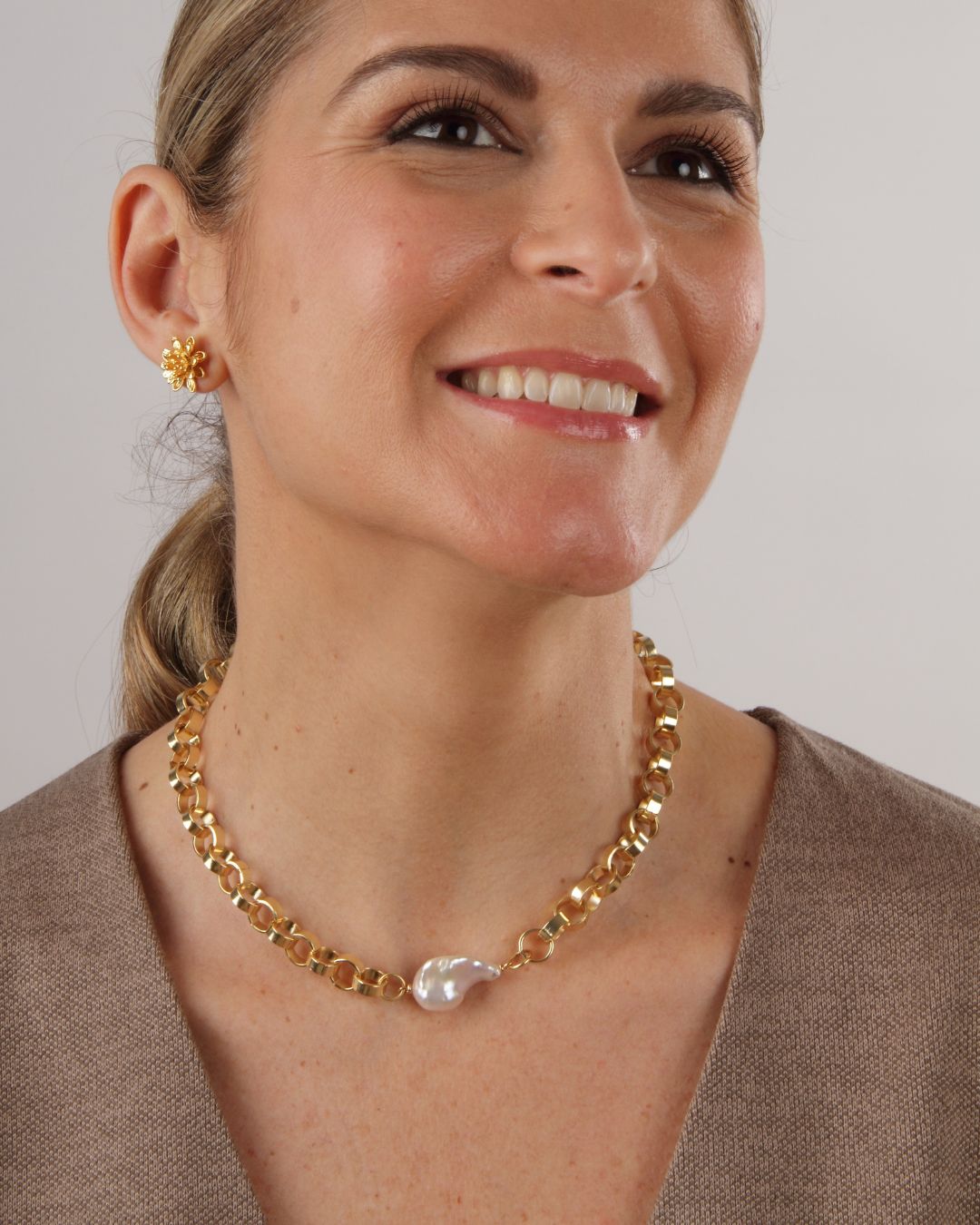 Halskette Perth Top Naturperle mit vergoldeter Kette