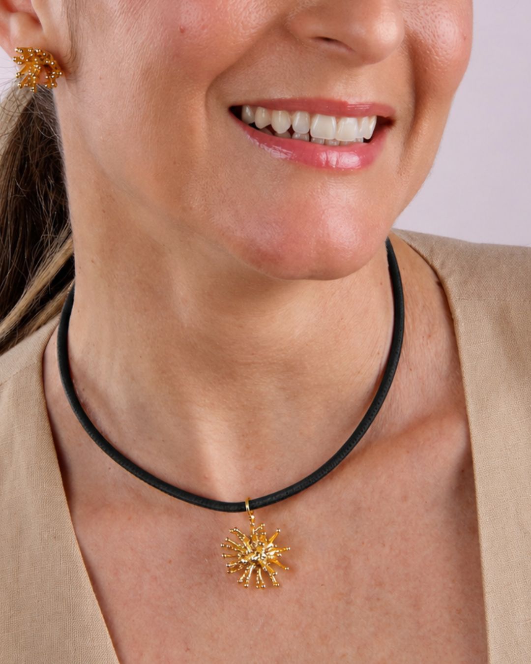 Deya Luxe Coral Leather Necklace