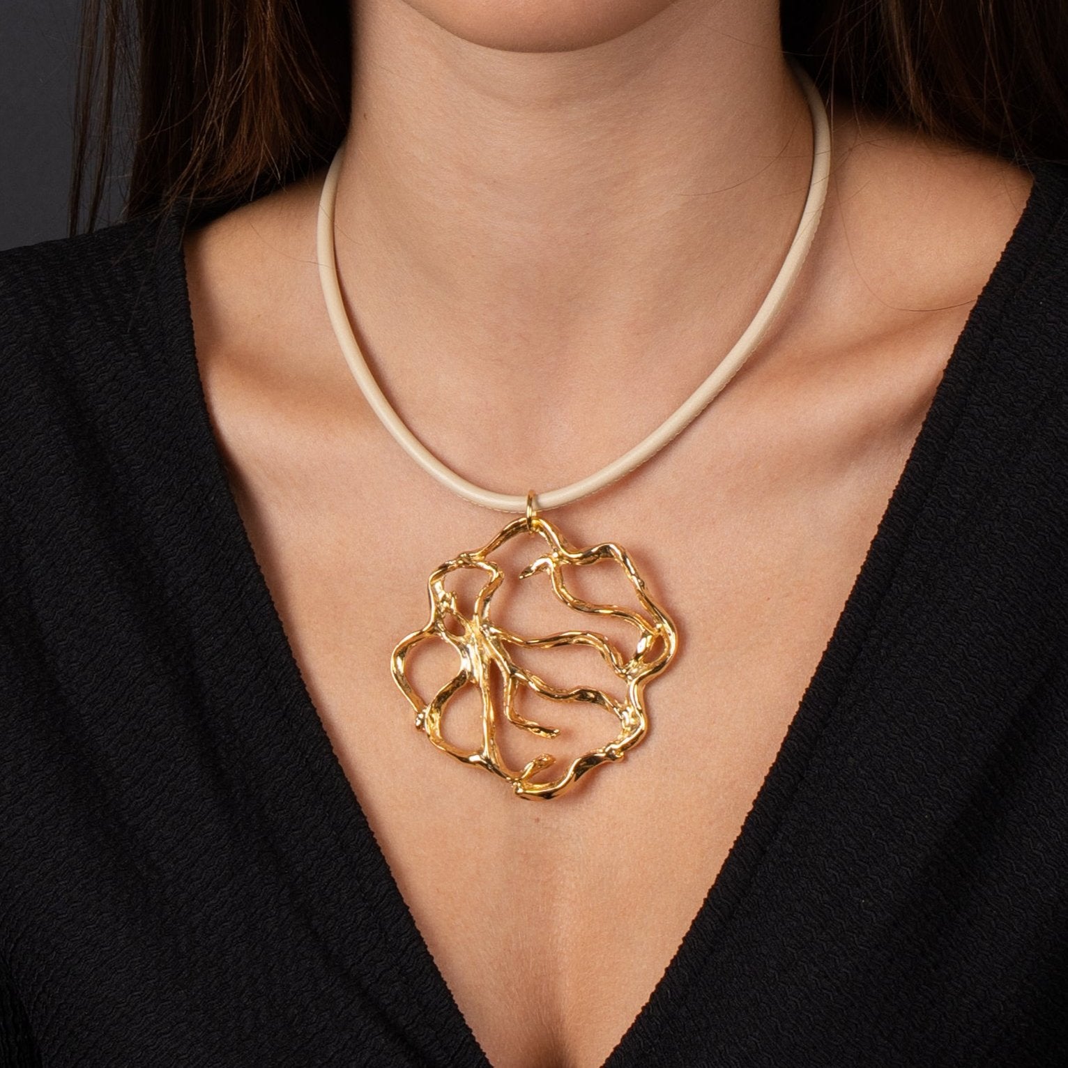 Collar cuero Algala Luxe