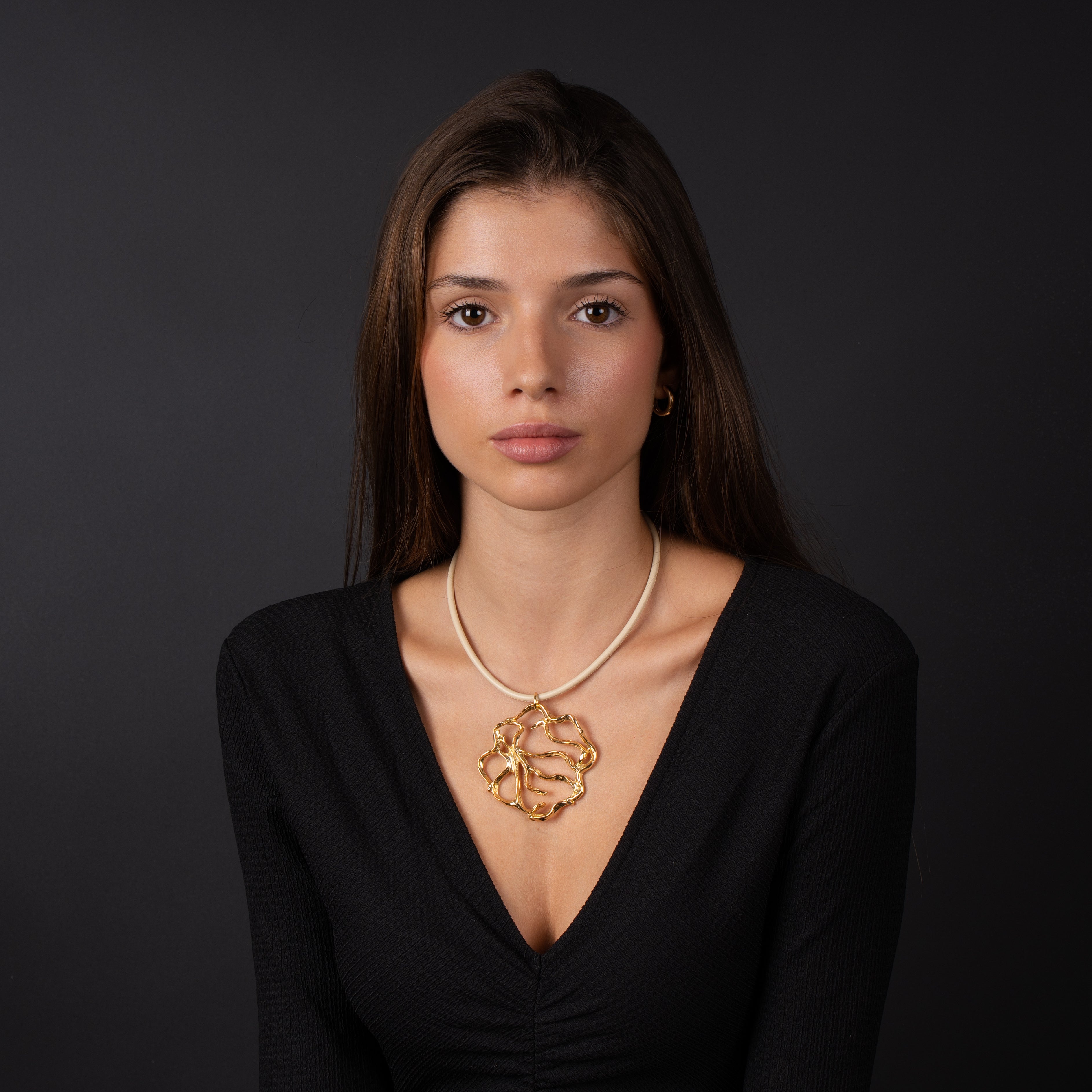 Collar cuero Algala Luxe