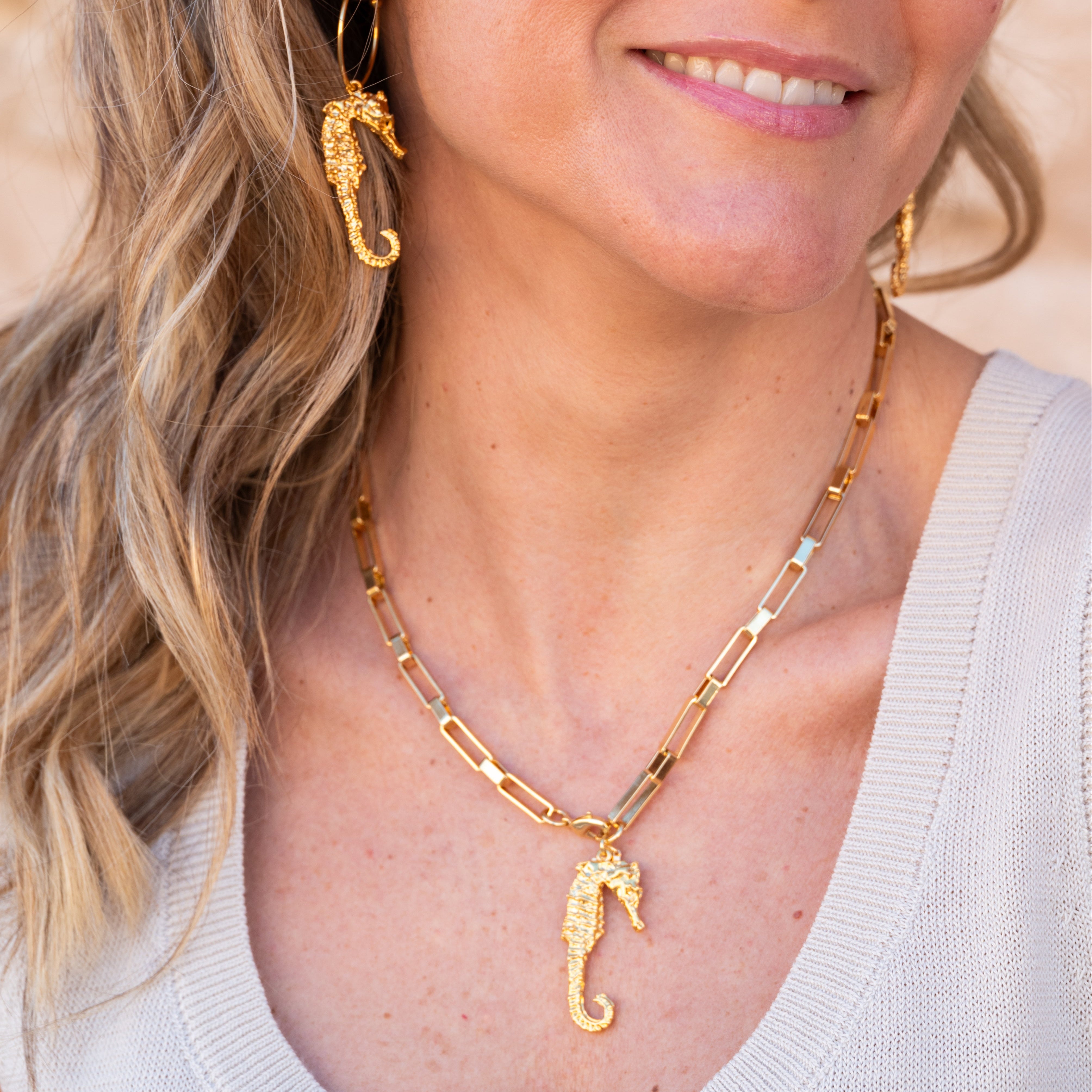 Collar Caballito de Mar Cadena Luxe