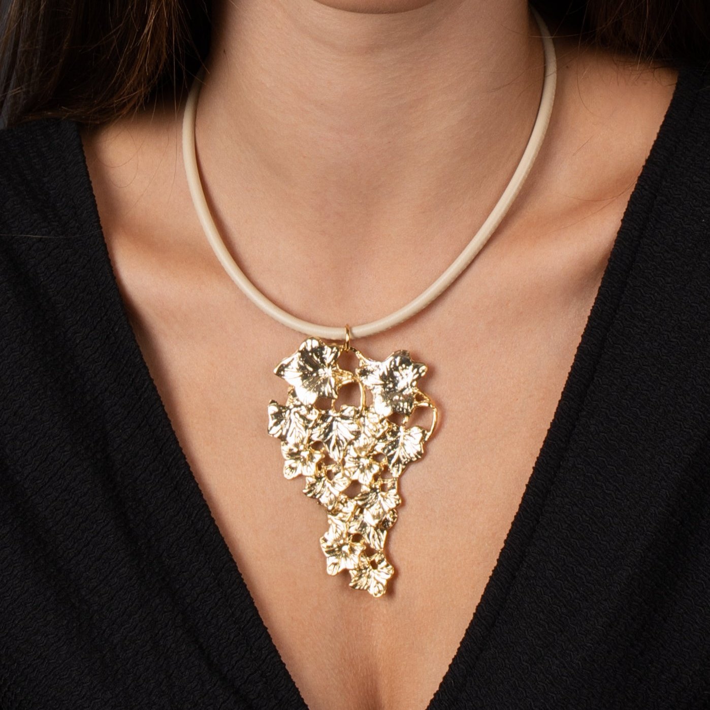 Collar cuero Ivy Luxe