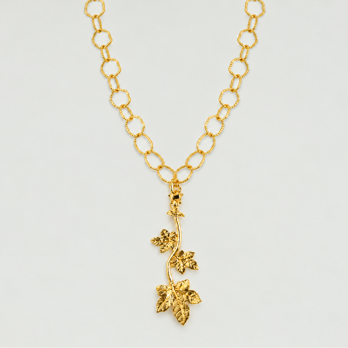 Collar Dancing IVY Dorado bañado en oro