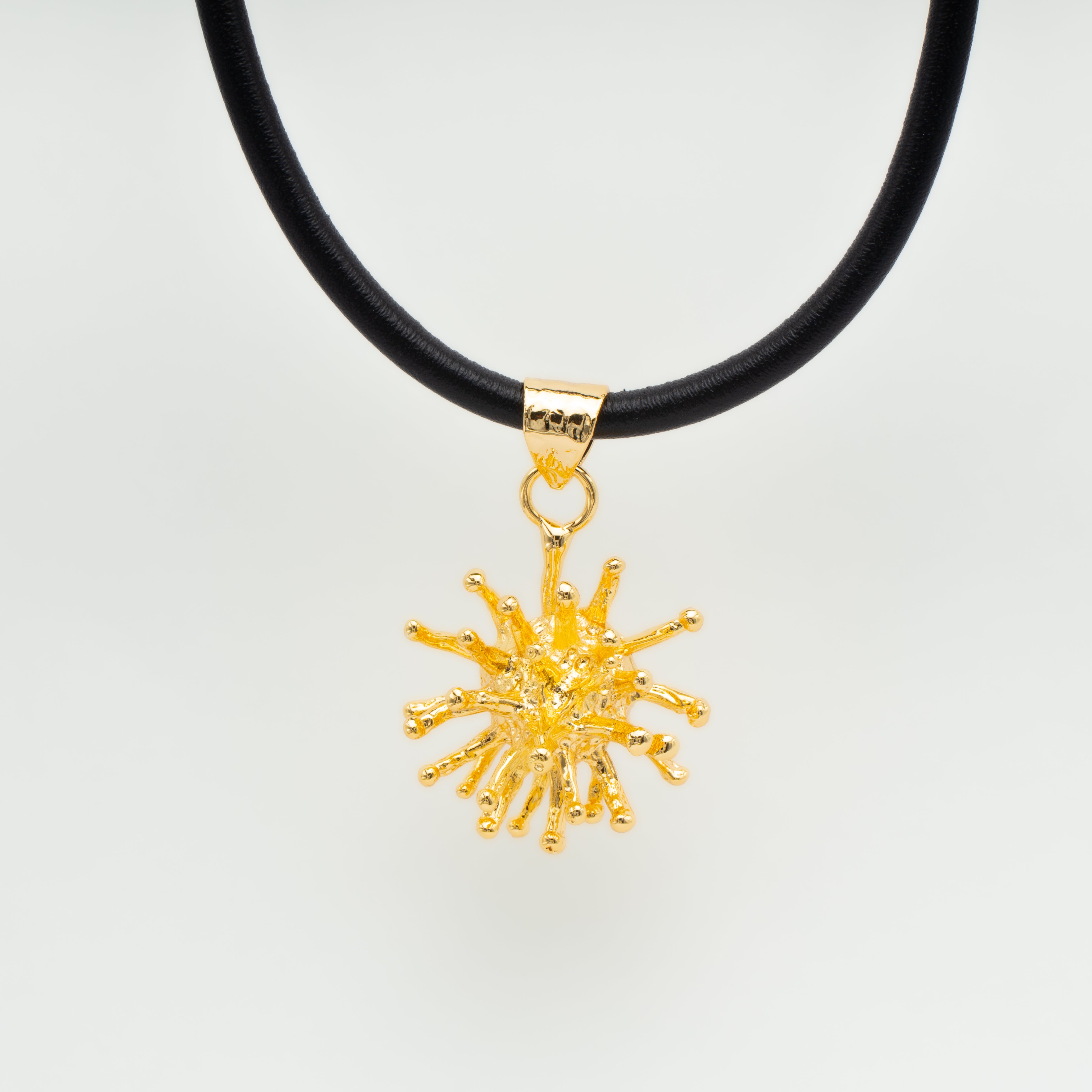 Collar cuero Coral Deya Luxe
