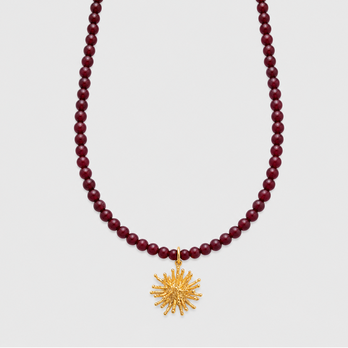 Collar piedras naturales coral Deyá Granate