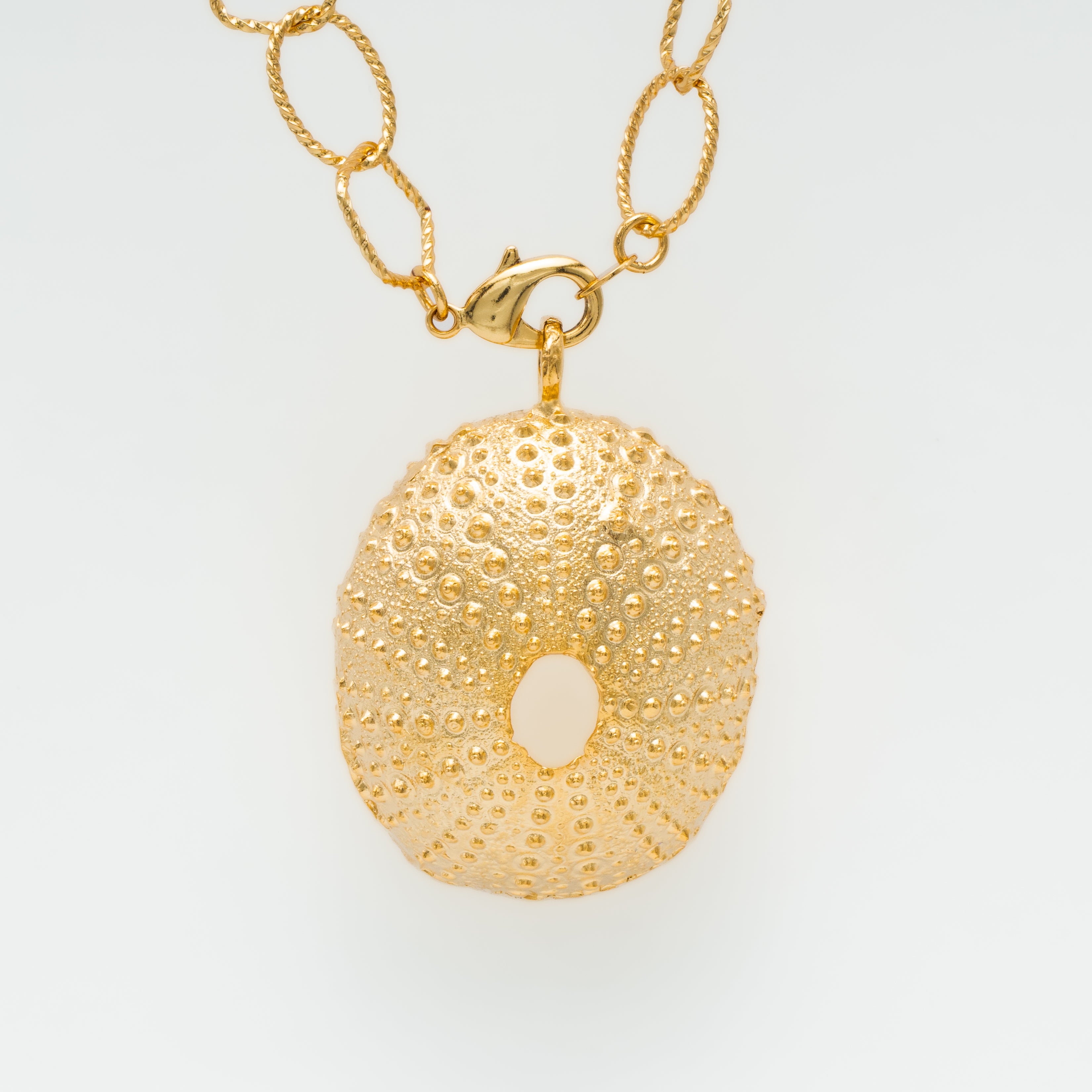 Collar cadena dancing con erizo dorado