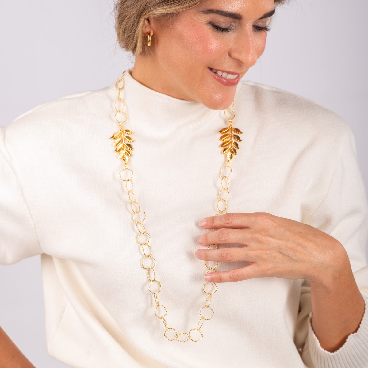 Collar Dancing Hojas Dorado bañado en oro