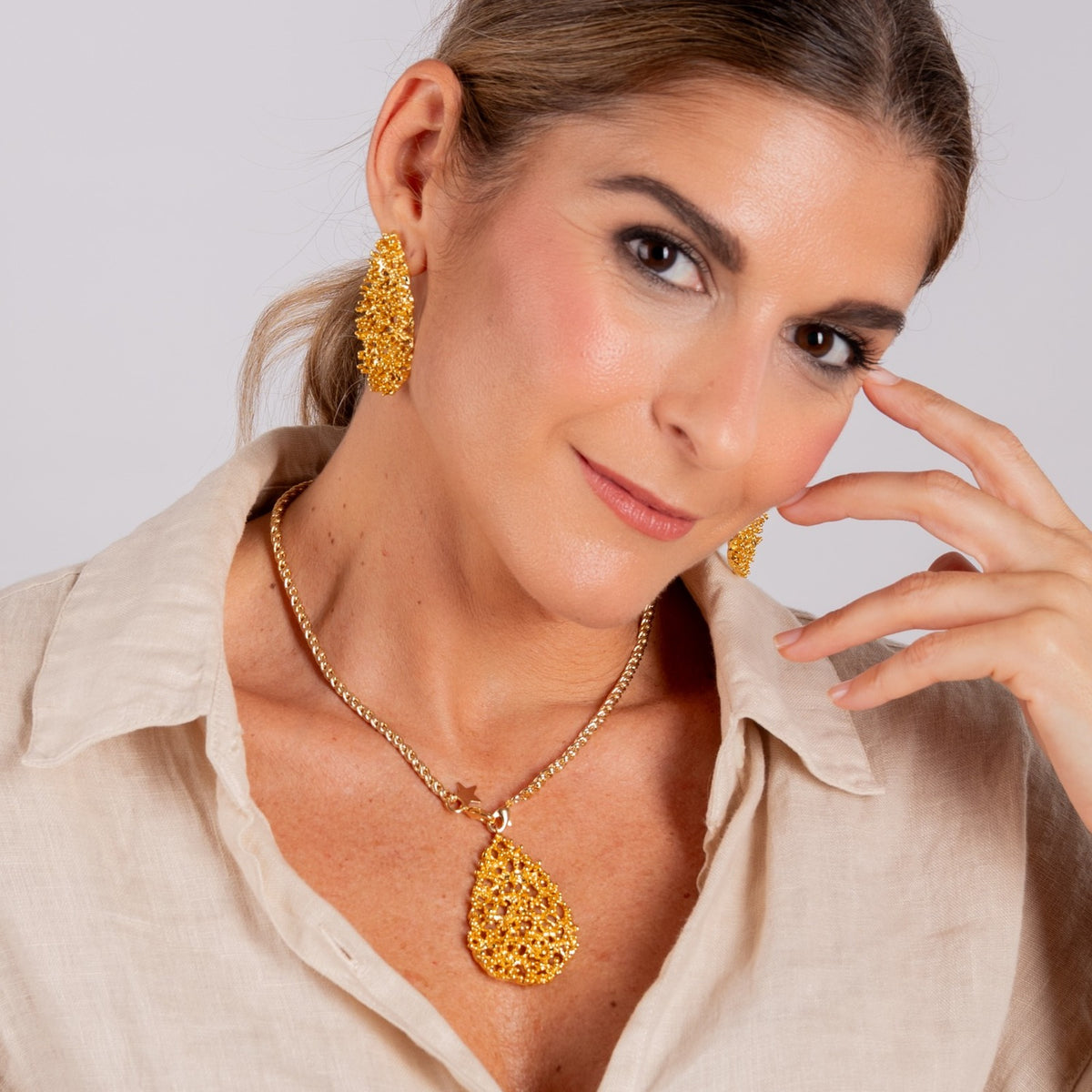 Collar Cadena Dorada con motivo Varques
