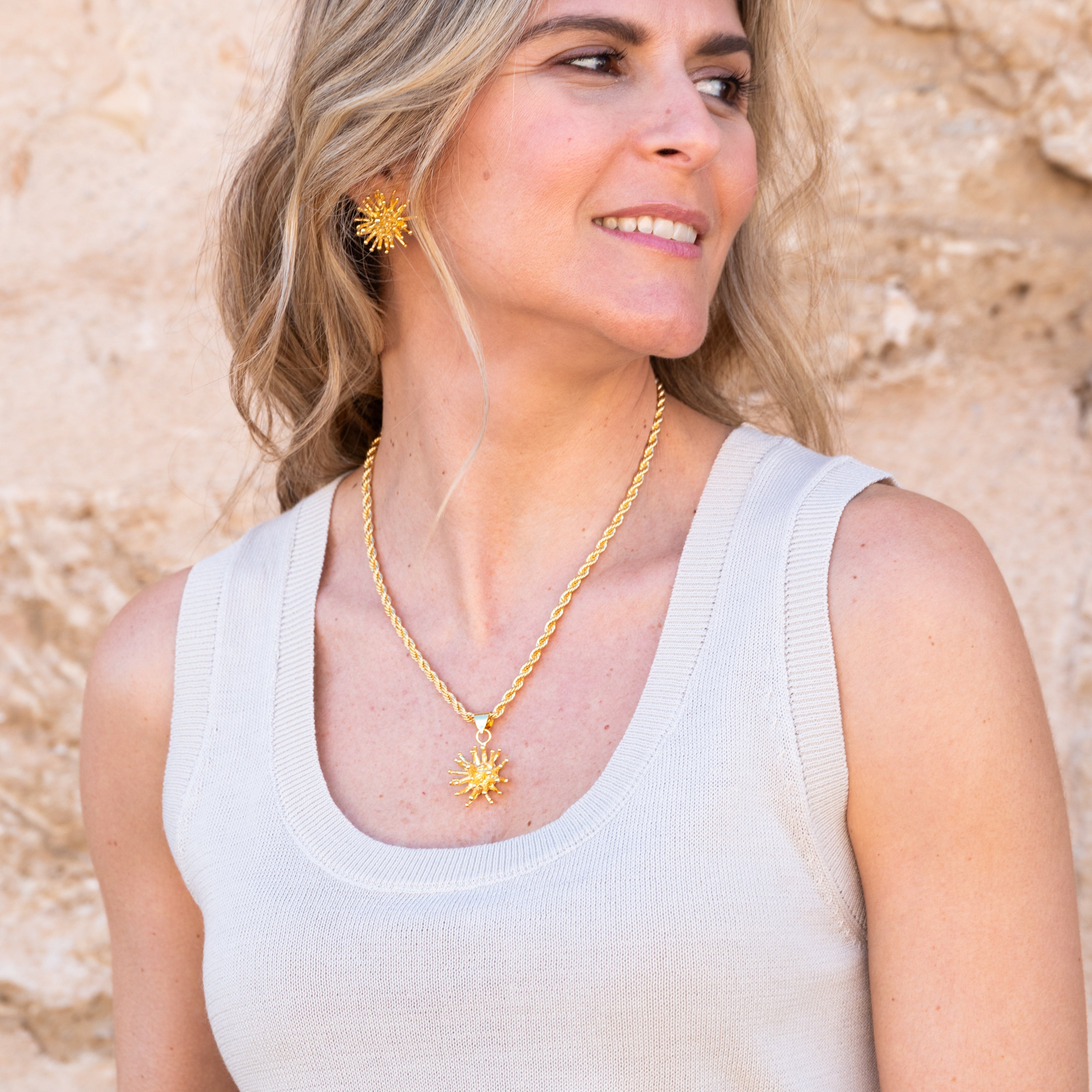Collar cordón mallorquín con coral