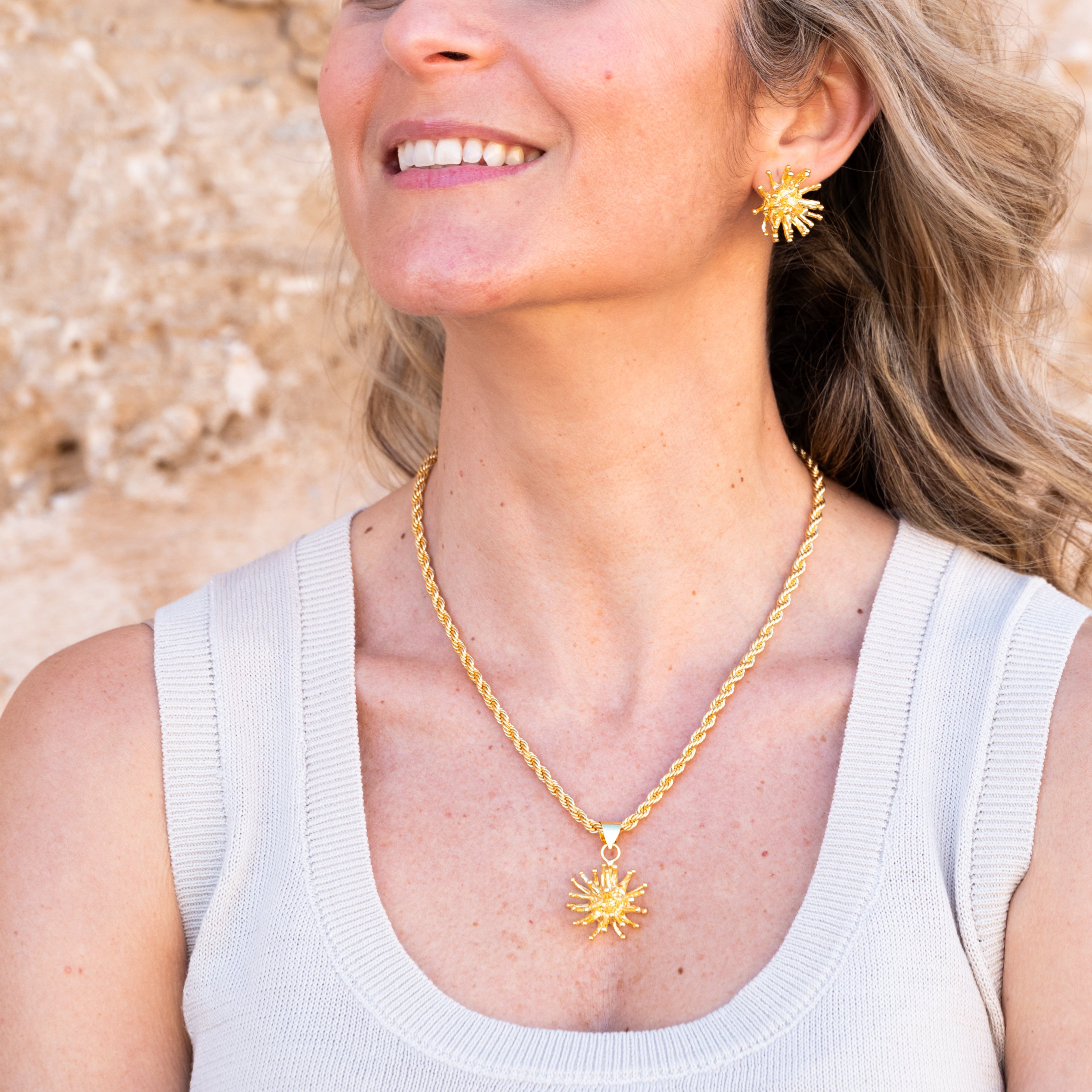 Collar cordón mallorquín con coral