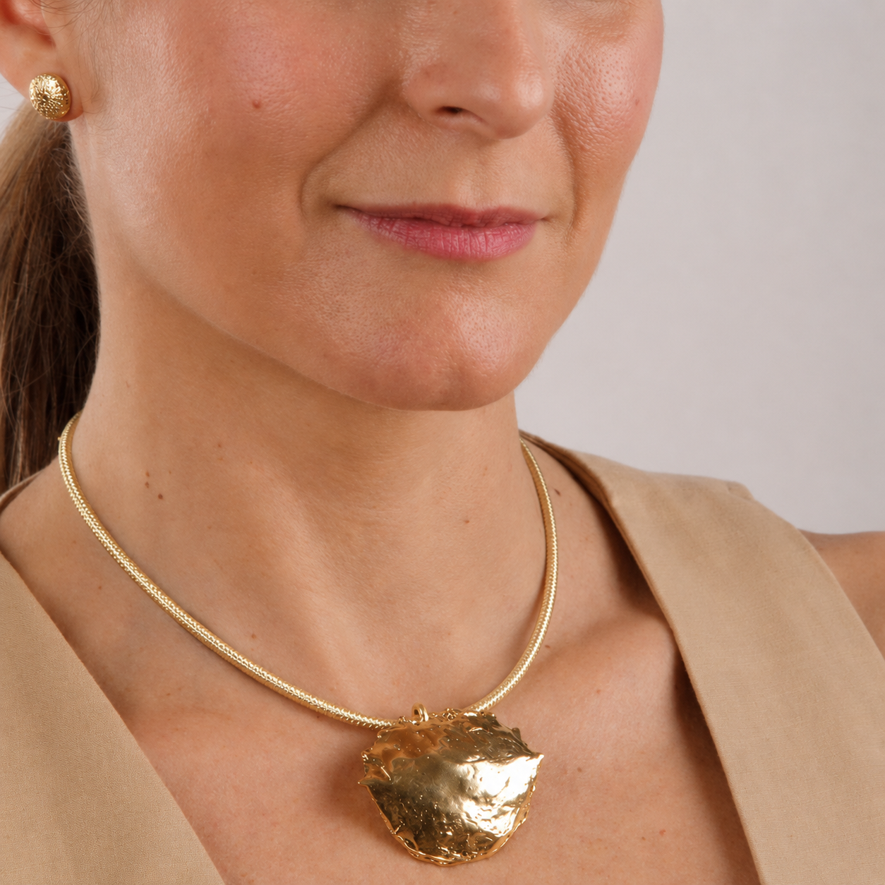 Collar Imán Caparazon de Cangrejo