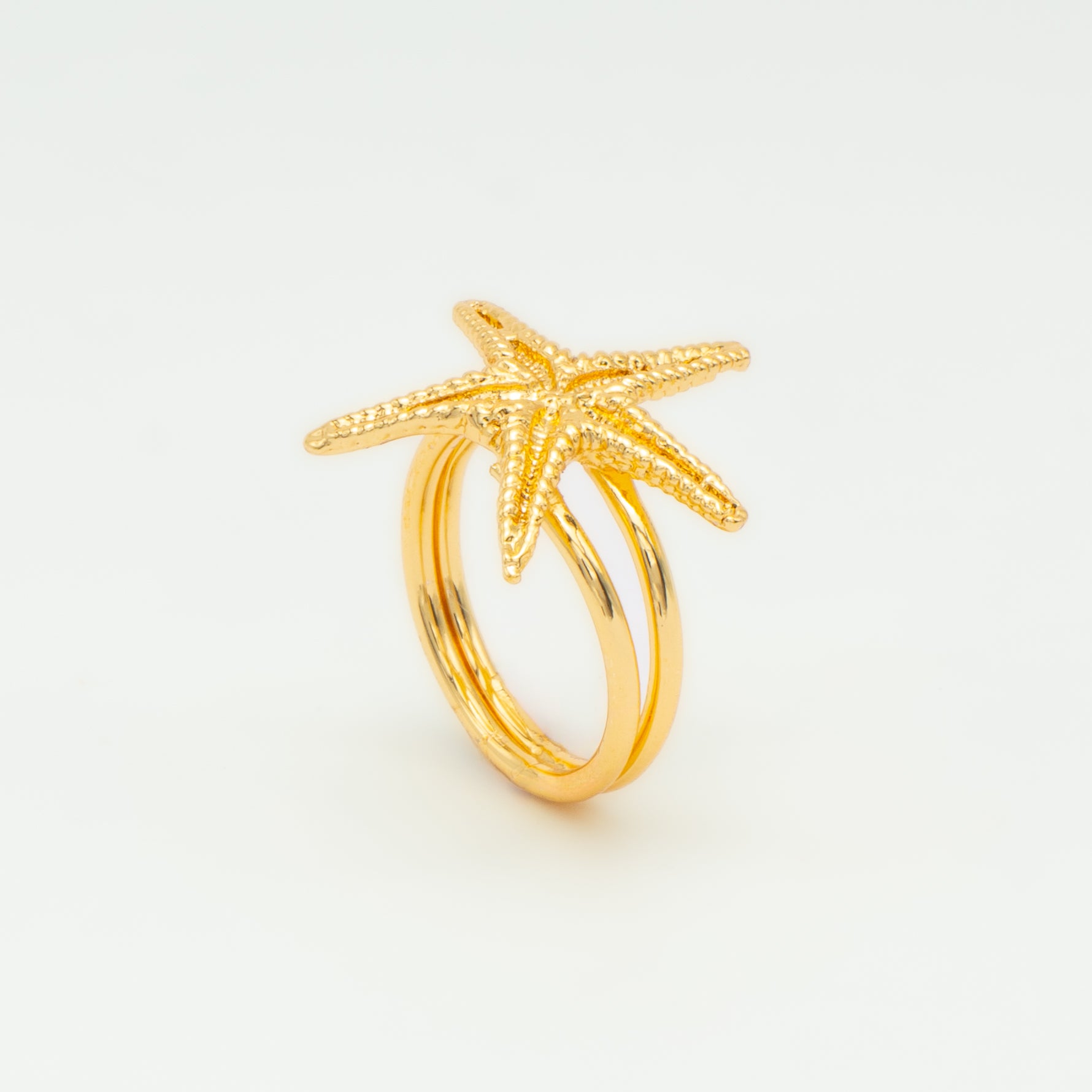 Anillo Estrella Blanca de estrella de latón bañado en oro (ajustable)