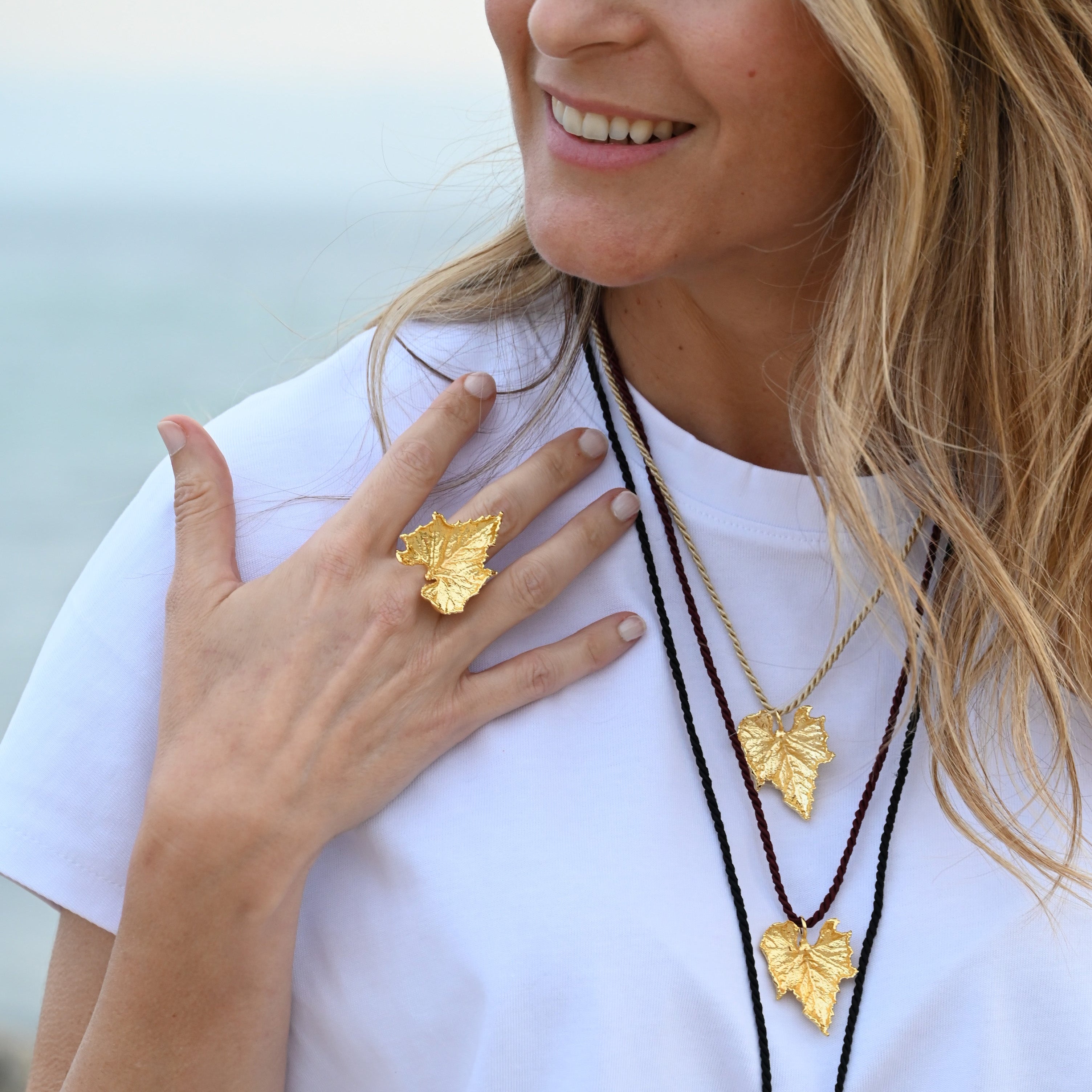 Anillo Leave Heart DORADO (AJUSTABLE)