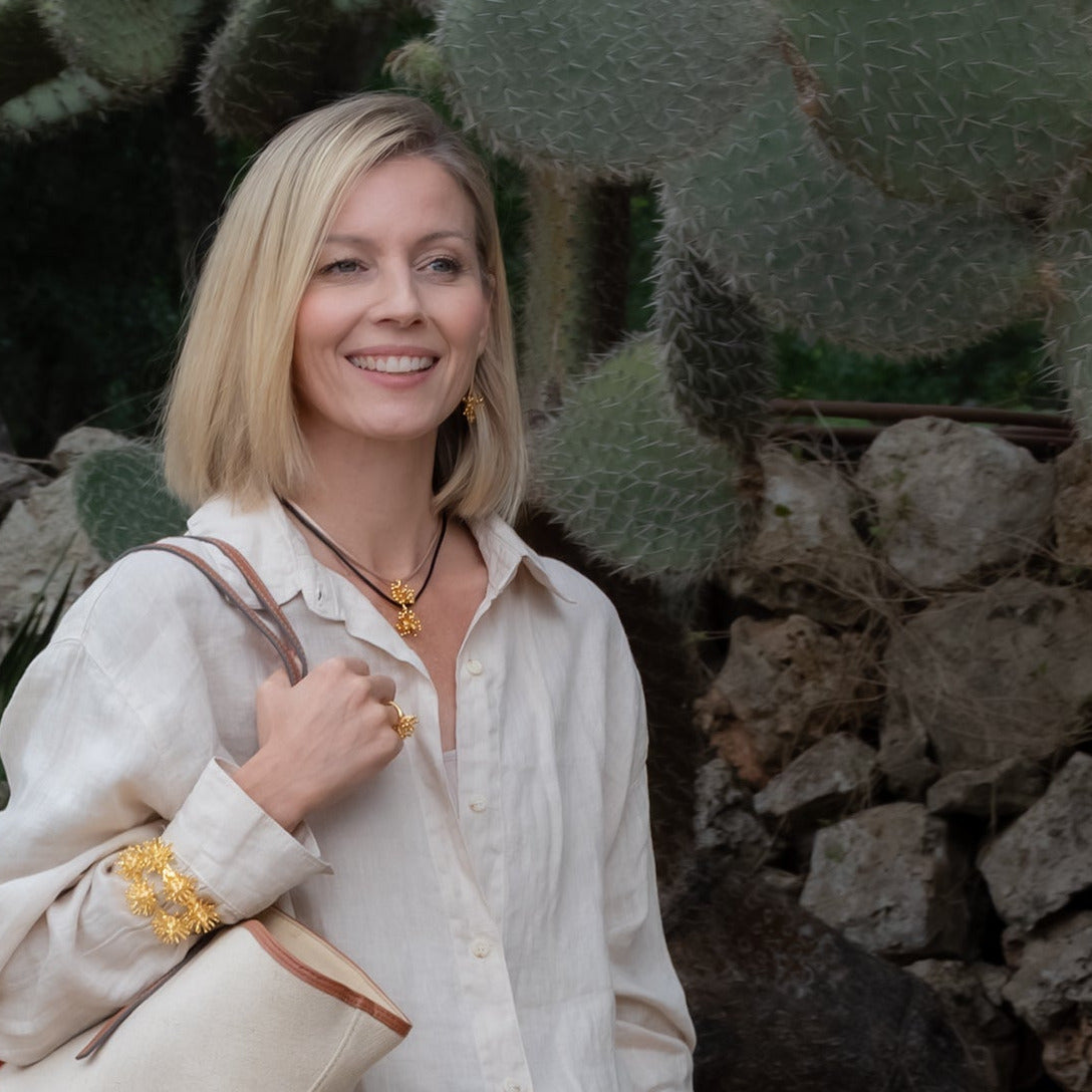 miniDeyá cord necklace