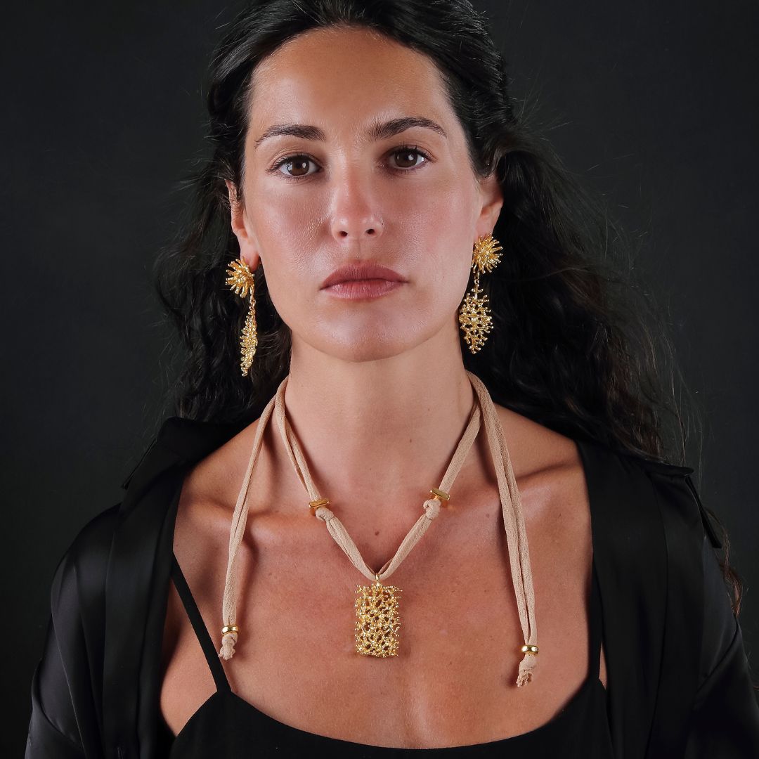 Murada Elastic Collar