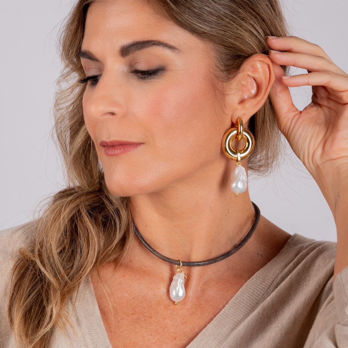 Pendientes Perla natural barroca