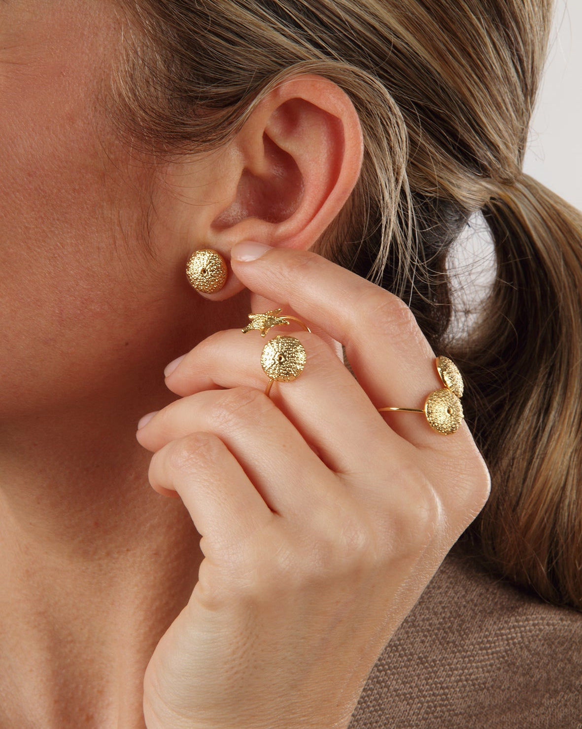 MINI SEA URCHIN AND STARFISH RING