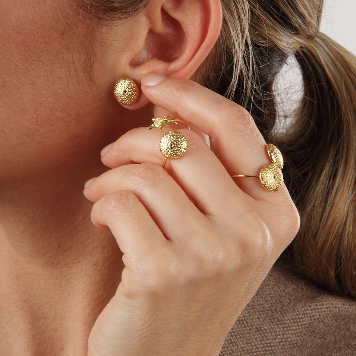 MINI SEA URCHIN AND STARFISH RING