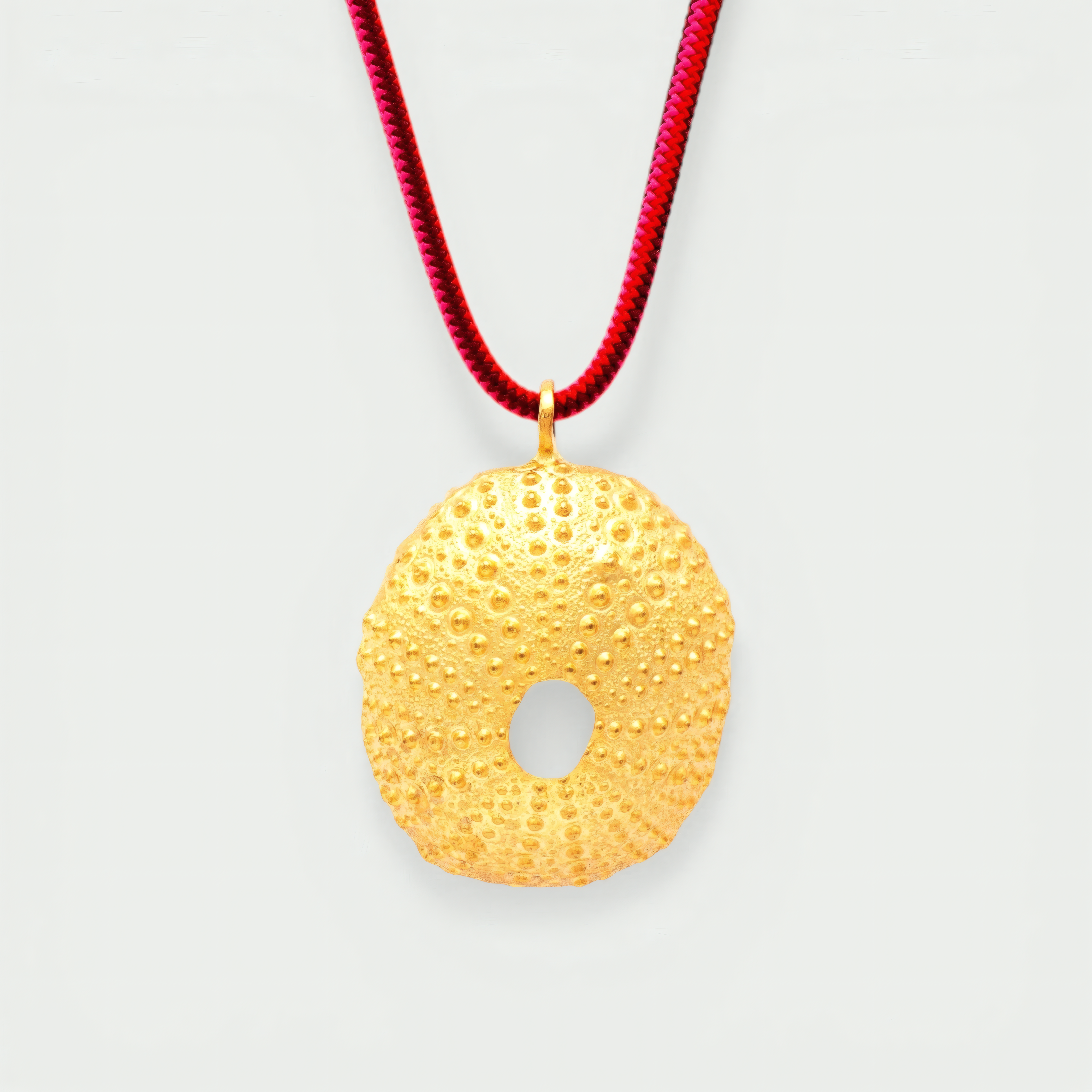 COLLAR ELASTICO FLUOR ERIZO DE MAR GRANDE banado en oro - Shabama Palma joyeria Mallorca