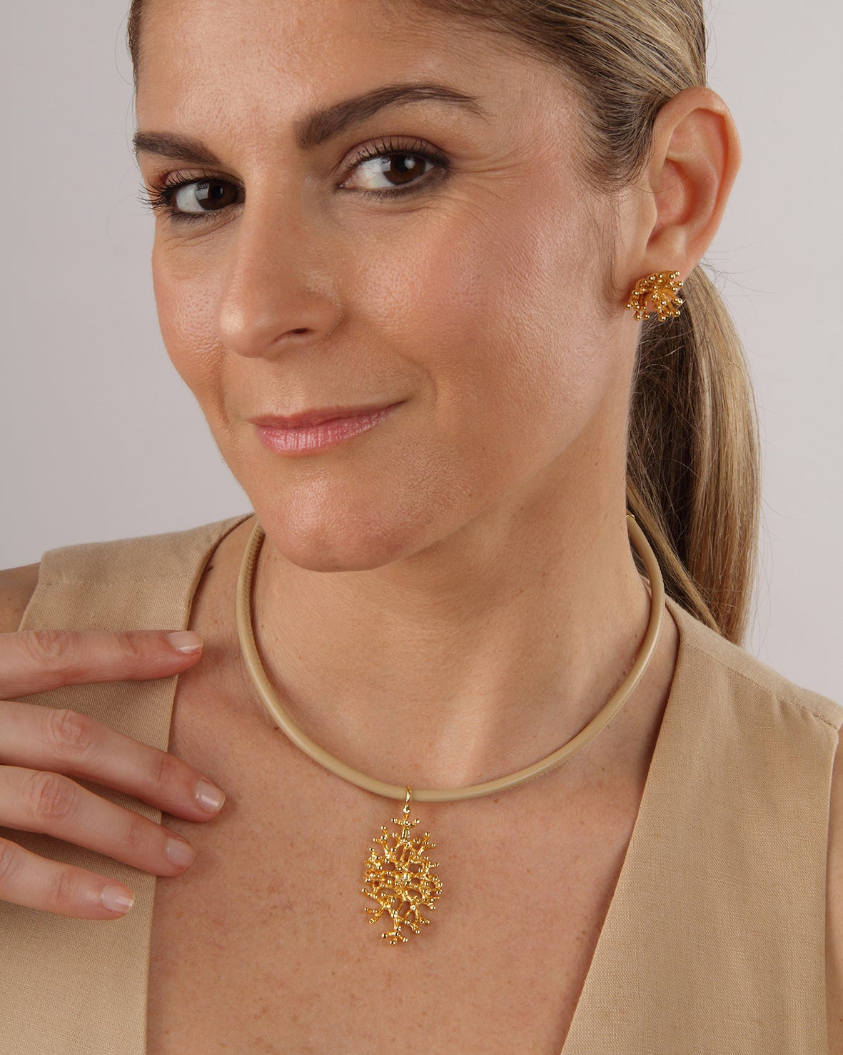 Collar cuero Deya Maxi Luxe
