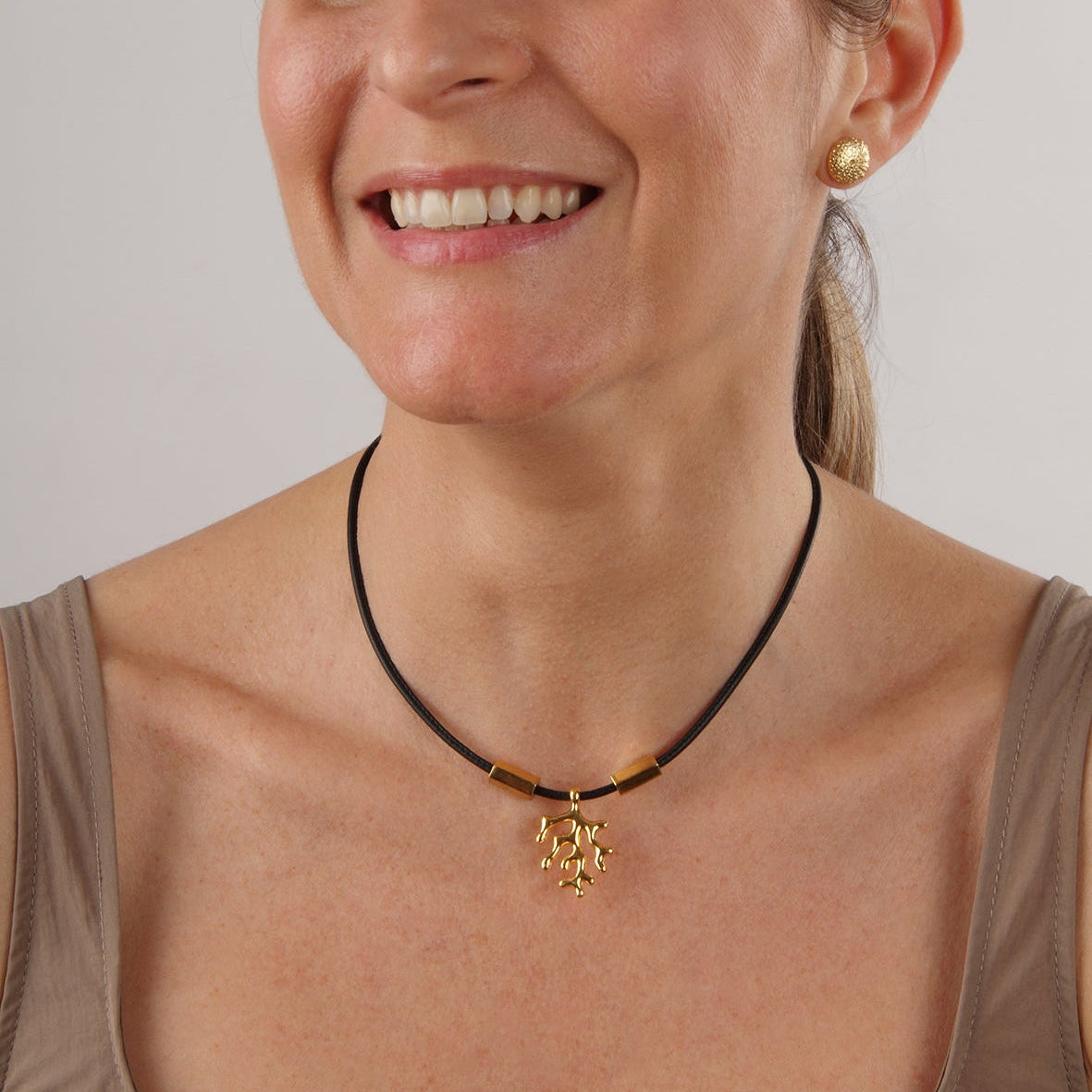 COLLAR CUERO CORAL