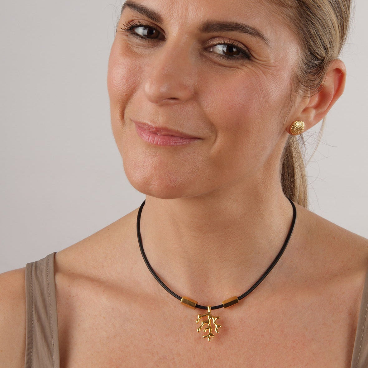 COLLAR CUERO CORAL