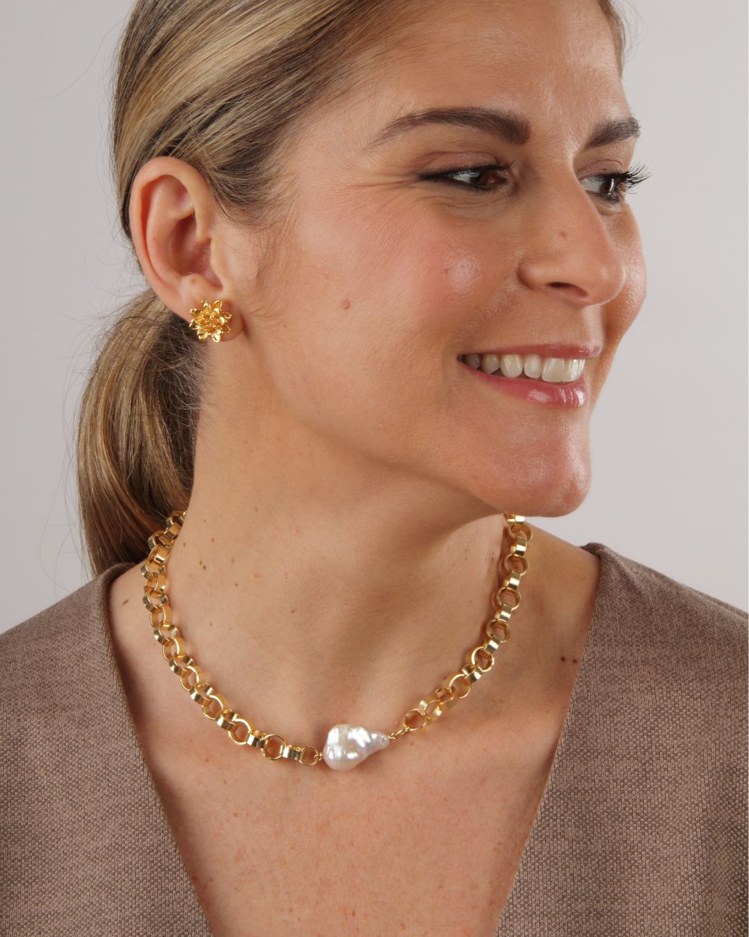 Halskette Perth Top Naturperle mit vergoldeter Kette