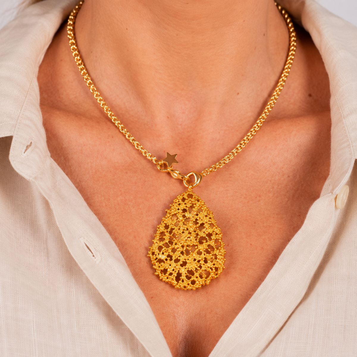 Collar Cadena Dorada con motivo Varques