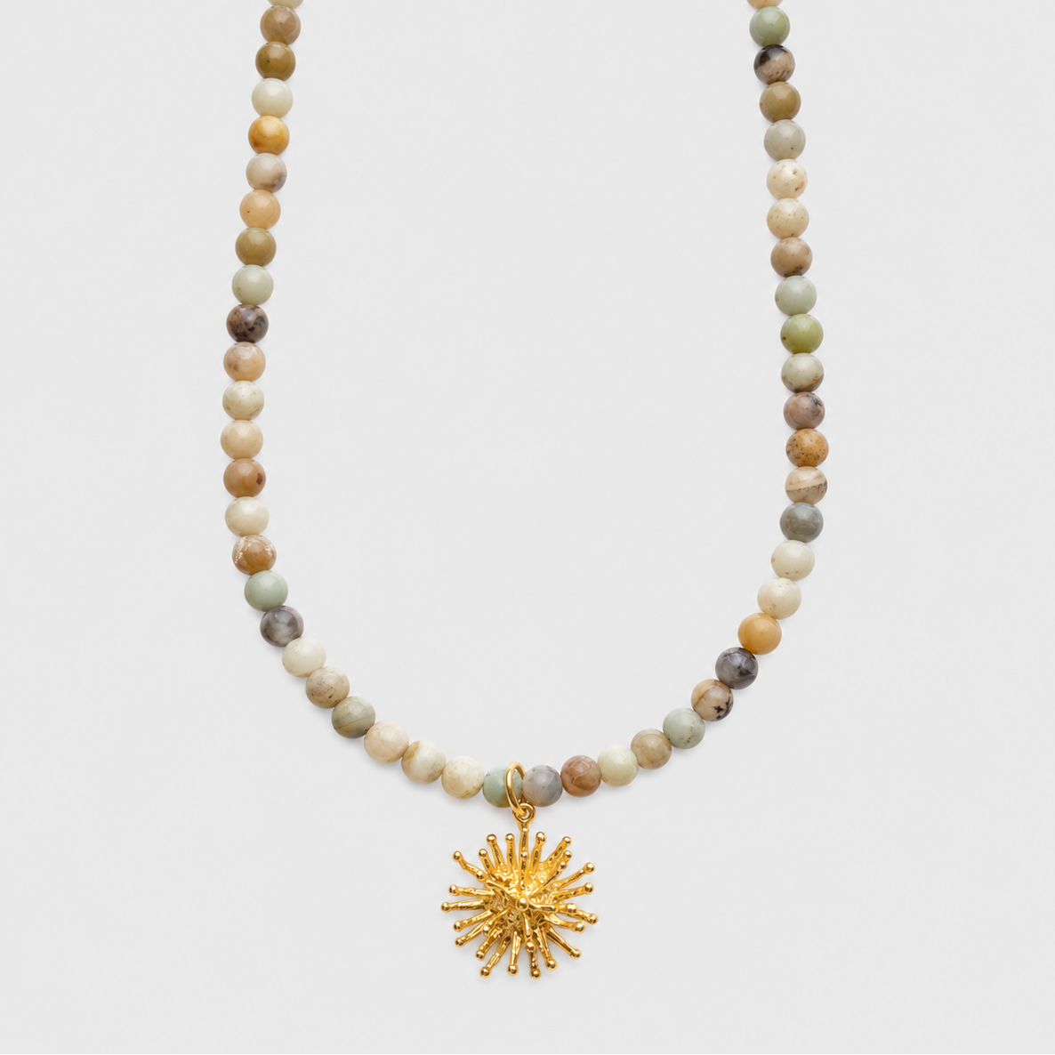 Collar piedras naturales coral Deyá Verde Agua