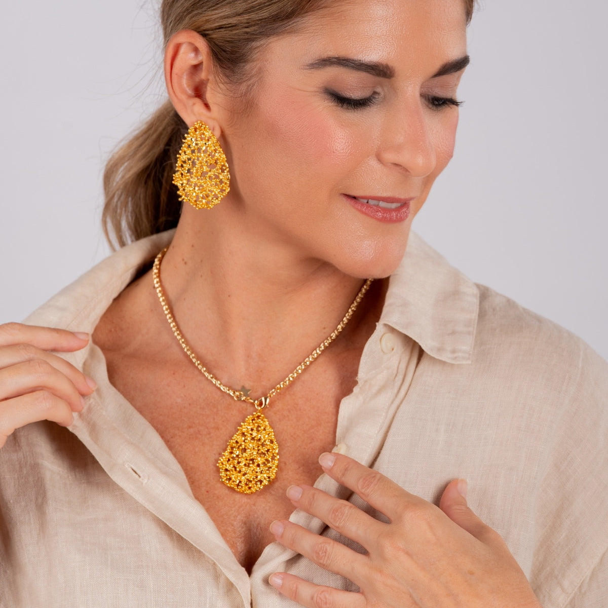 Collar Cadena Dorada con motivo Varques