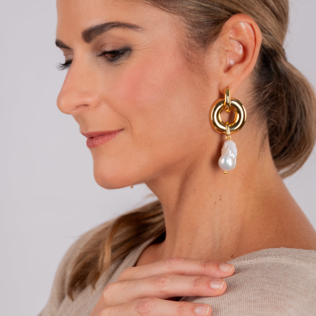 Pendientes Perla natural barroca