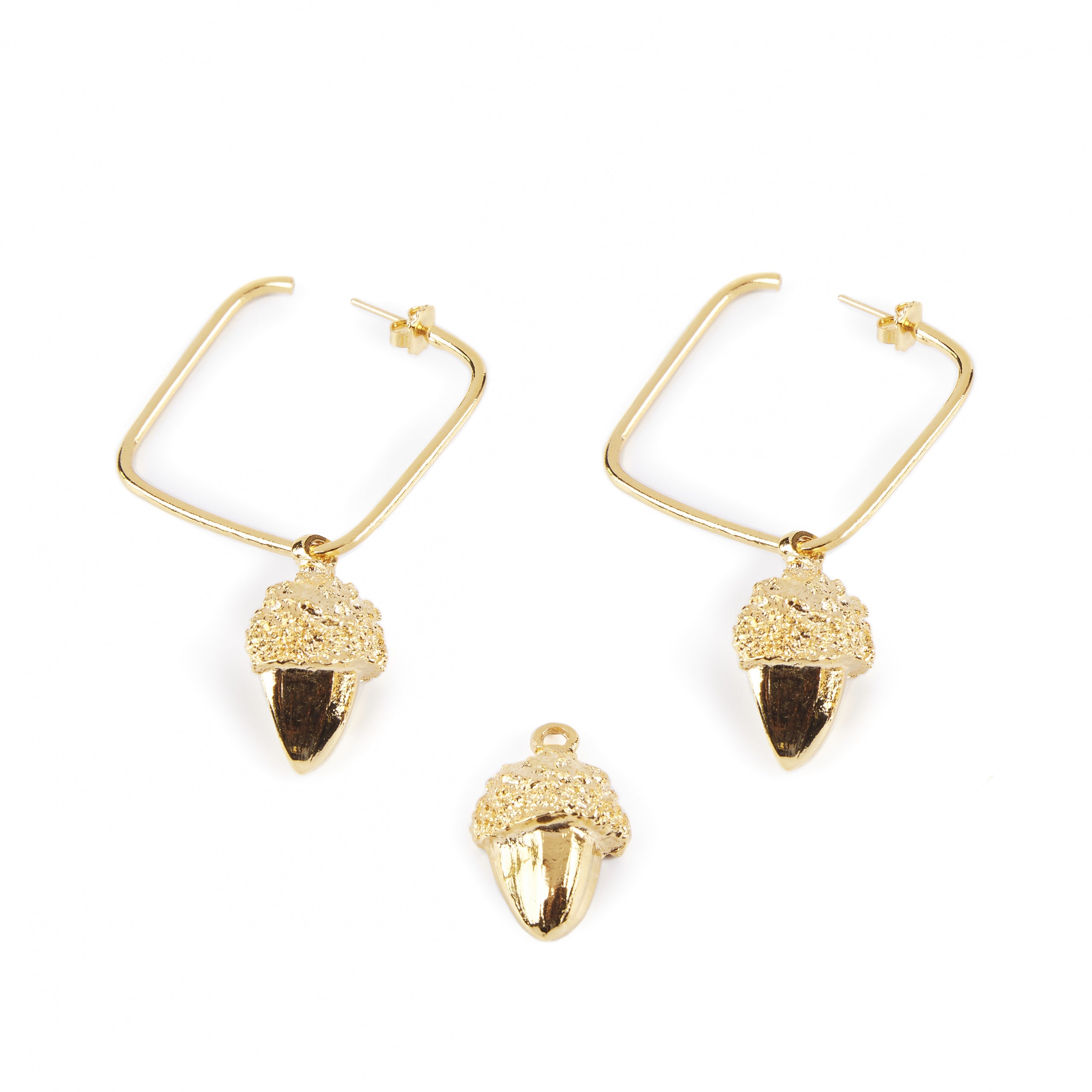 Pendientes Acorn Square